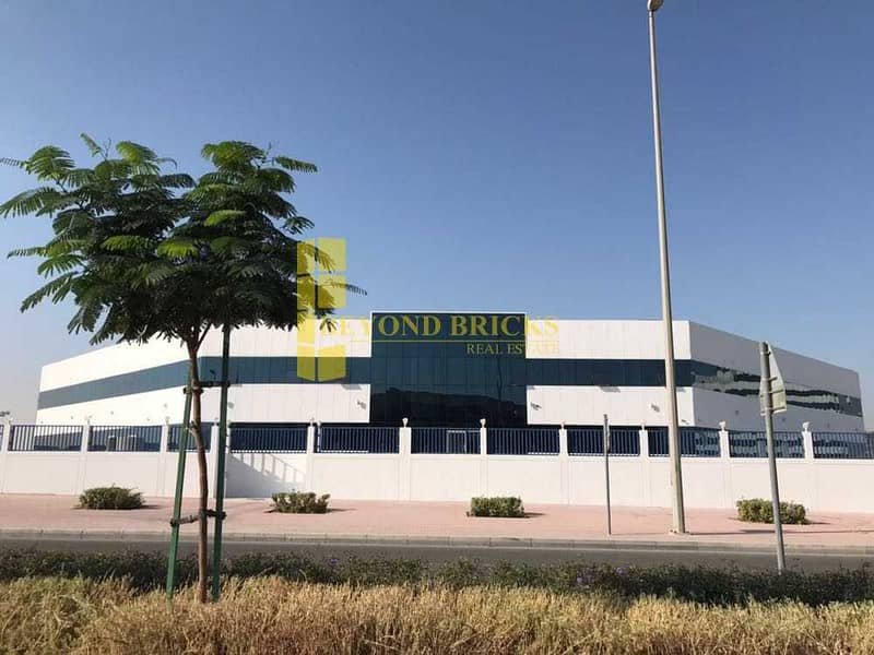 9 Big Fully Secured Warehouse and Easy Access to Mohd Bin Zayed Rd
