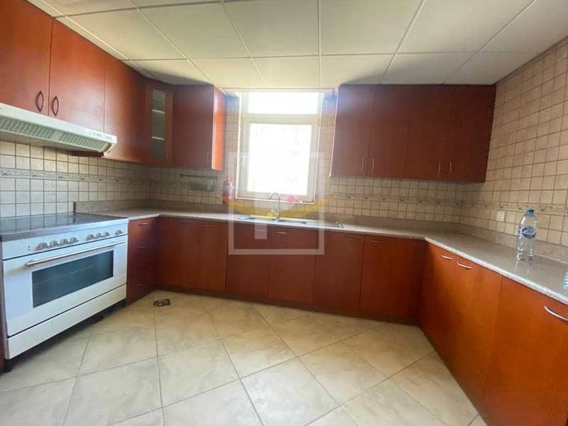 5 Closed Kitchen |  Full Park View | Easy Access to Main Roads | FVIP