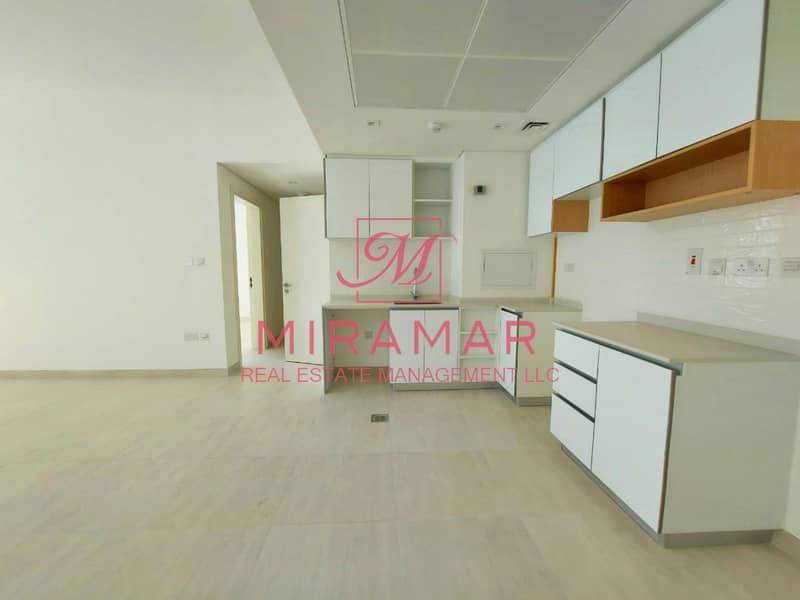 4 HOT!!! AMAZING VIEW | HIGH FLOOR | LARGE 3B+MAIDS APARTMENT