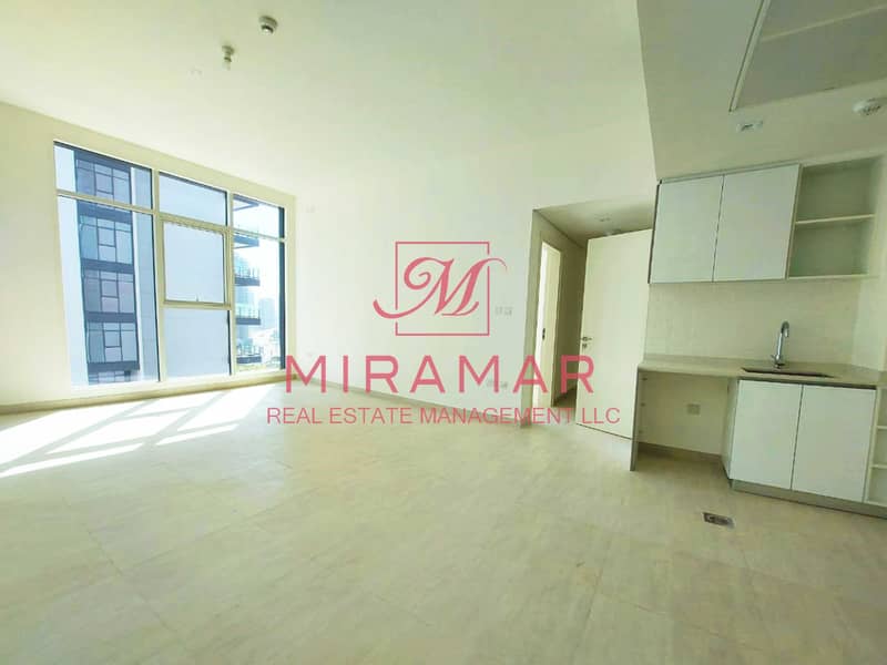 5 HOT!!! AMAZING VIEW | HIGH FLOOR | LARGE 3B+MAIDS APARTMENT