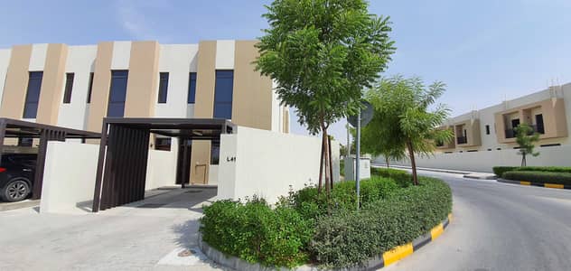 2 Bedroom Villa for Rent in Al Tai, Sharjah - Awesome 2bed/r with maids with full facilities free rent 60k in 4chqs 2200sqft in nasma residences 2 Bedroom Villa for Rent in Al Tai, Sharjah - Awesome 2bed/r with maids with full facilities free rent 60k in 4chqs 2200sqft in nasma residences
