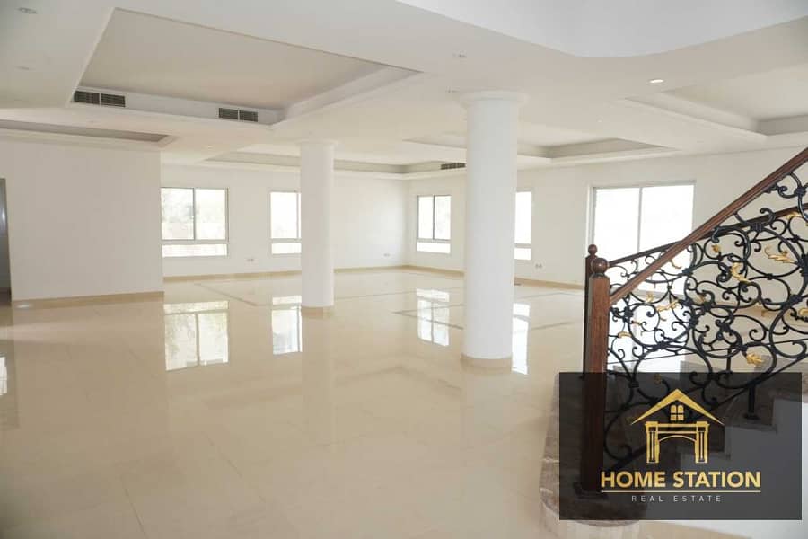 4 A Fancy Home 6BHK