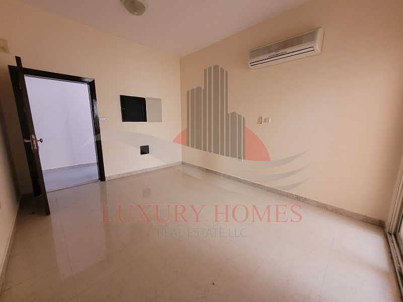4 An Ideal Lifestyle Property With Balcony Near Town