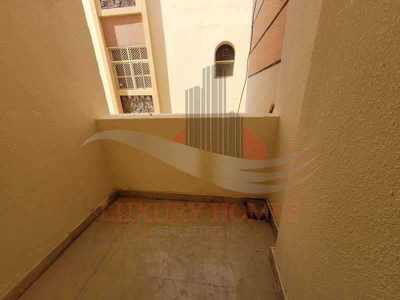 7 An Ideal Lifestyle Property With Balcony Near Town