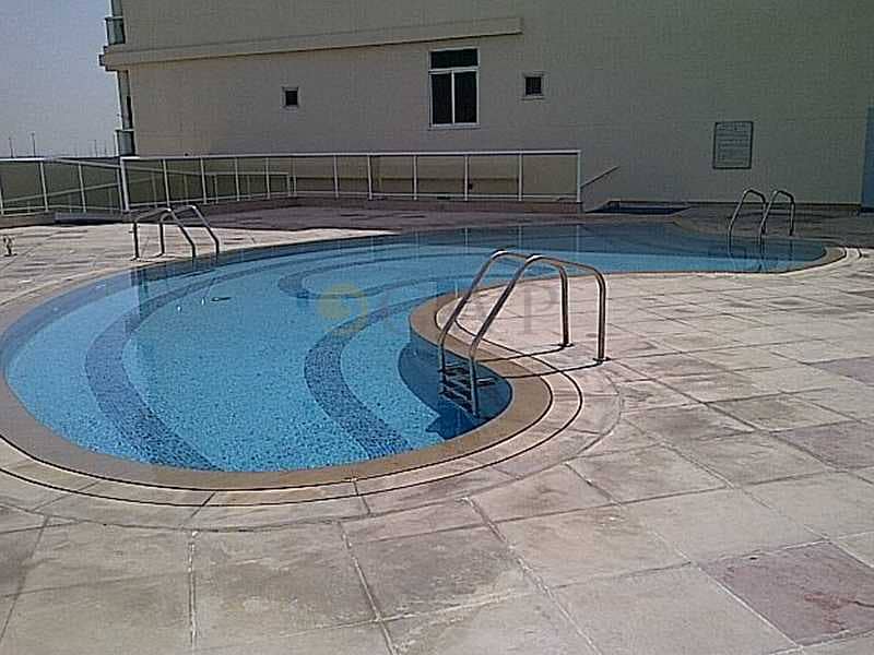7 Chiller Free | Spacious | Free Private Parking |