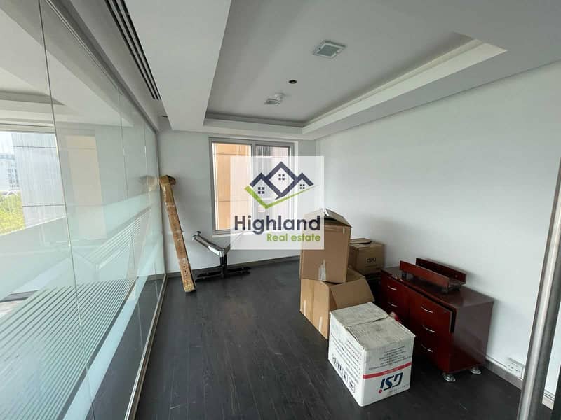 12 Huge Office located in Al Nahyan