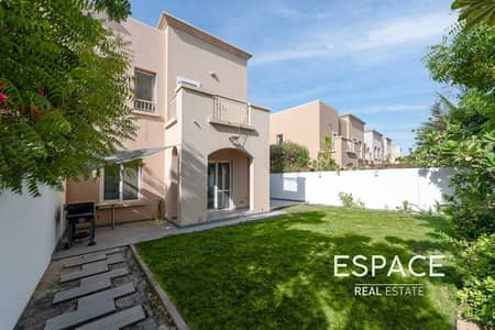 2 Bedroom Villa for Sale in The Springs, Dubai - Exclusive 2BR | Tasteful Upgrades | Prime Location 2 Bedroom Villa for Sale in The Springs, Dubai - Exclusive 2BR | Tasteful Upgrades | Prime Location