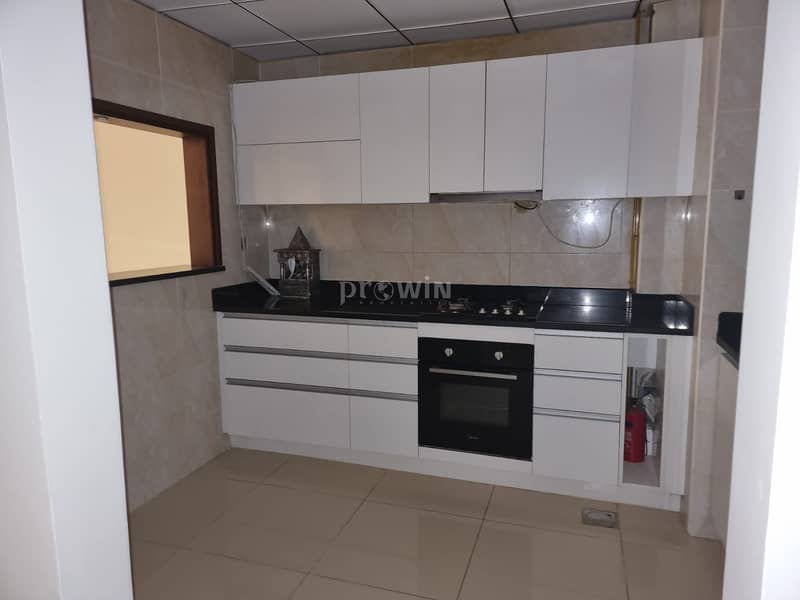4 AMAZING 1 BEDROOM PLUS STUDY|WITH A BIG TERRACE IN THE GROUND FLOOR!!!