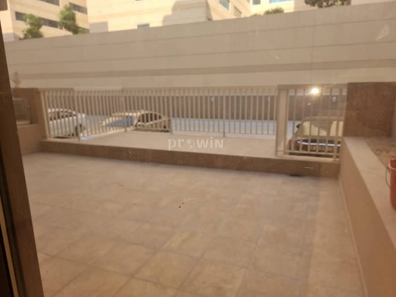 14 AMAZING 1 BEDROOM PLUS STUDY|WITH A BIG TERRACE IN THE GROUND FLOOR!!!