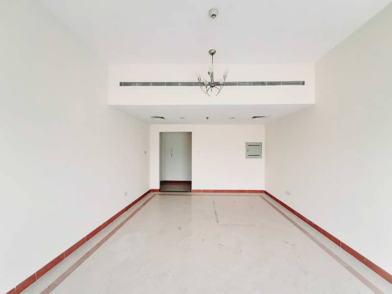 9 Chiller Free 2BHK Both Master Laundry Room 3 Baths With All Facilities Rent 50k