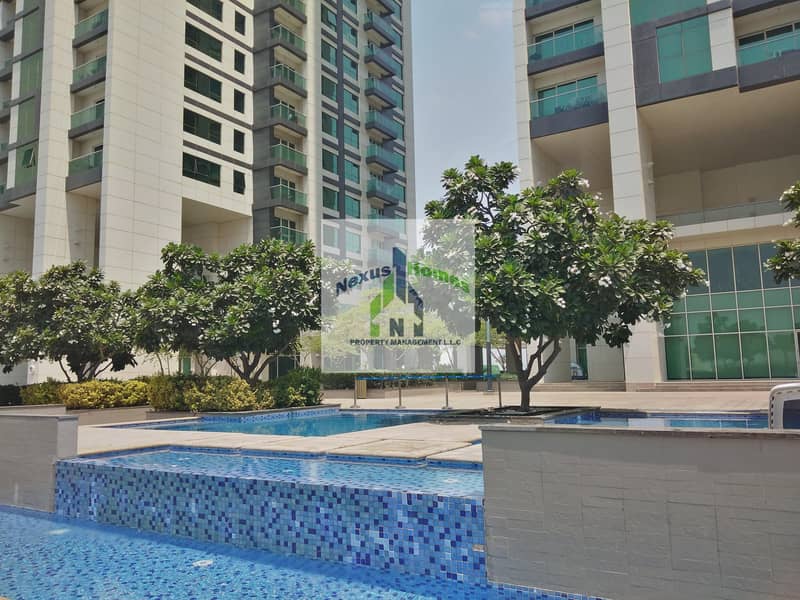 22 Well Maintained 3 BHK Beautiful View Perfect  Home