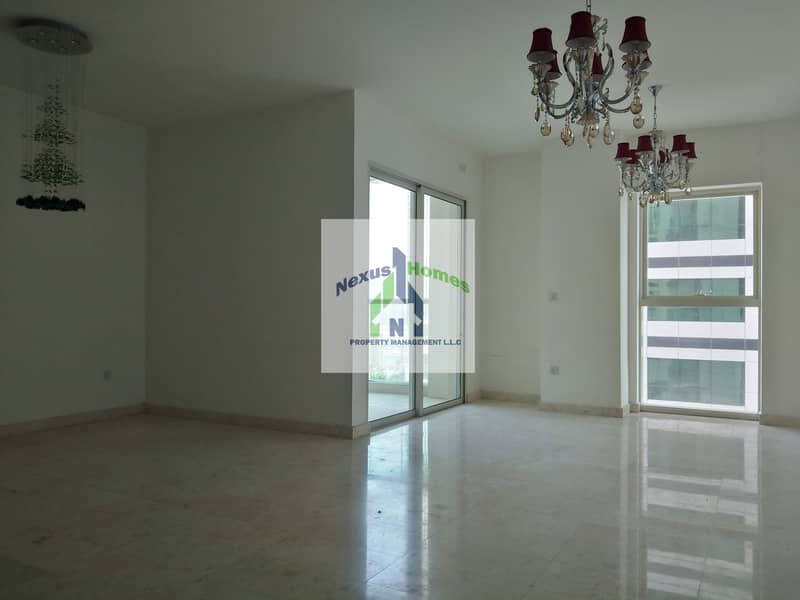 5 Well Maintained 3 BHK Beautiful View Perfect  Home