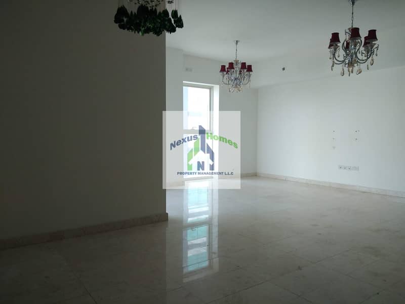 6 Well Maintained 3 BHK Beautiful View Perfect  Home