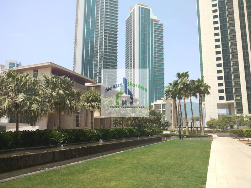25 Well Maintained 3 BHK Beautiful View Perfect  Home