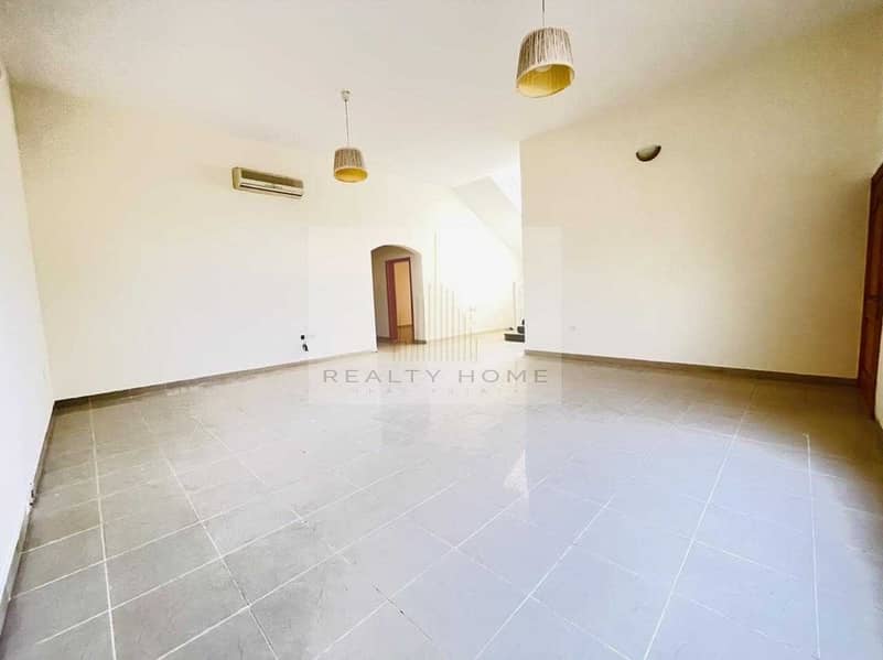 3 Amazing Quality good location 8 bedroom Villa in Mirdif