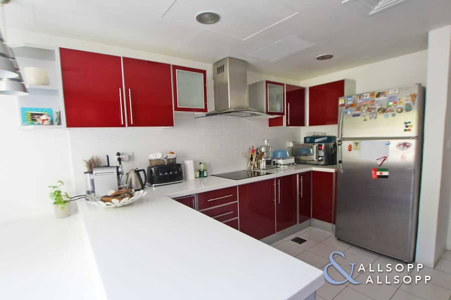 6 C End | Upgraded Kitchen | Zulal | 3 Beds