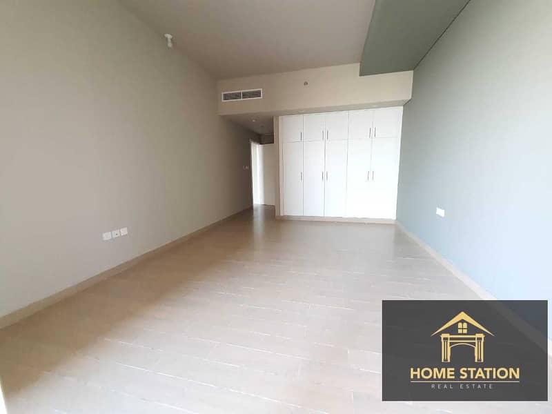 17 Spacious and Bright 2 bedroom For rent in Dubai silicon Oasis 52222/ 4 chq