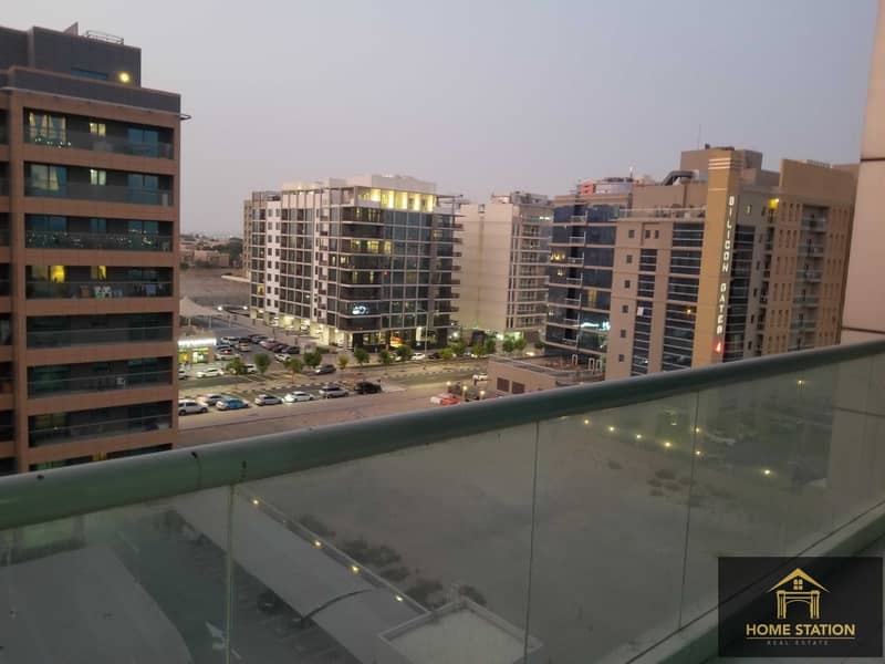 17 Bright and spacious 1bedroom for rent in dubai silicon oasis 34999 /4chq