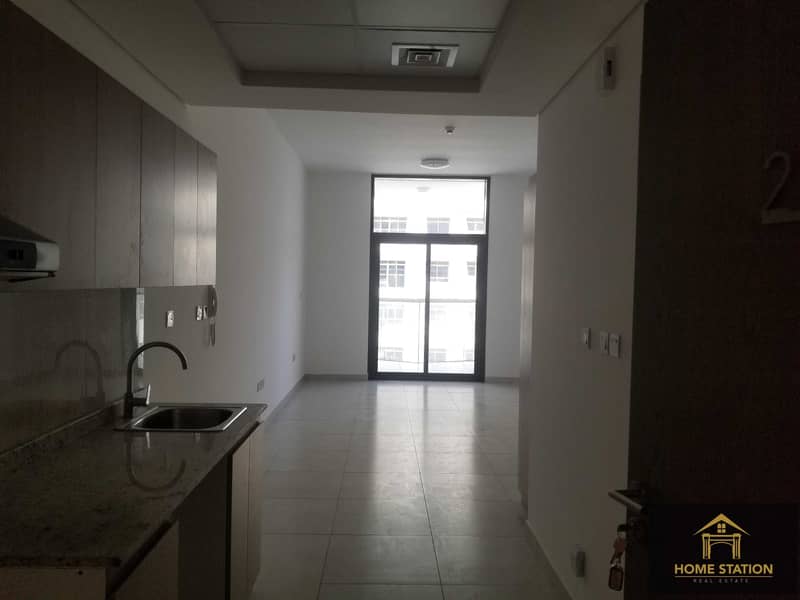 13 Spacio and large studio at a prime location with Gas and maintenanc free offer for rent in fubai silicon oasis 24k/6 chq