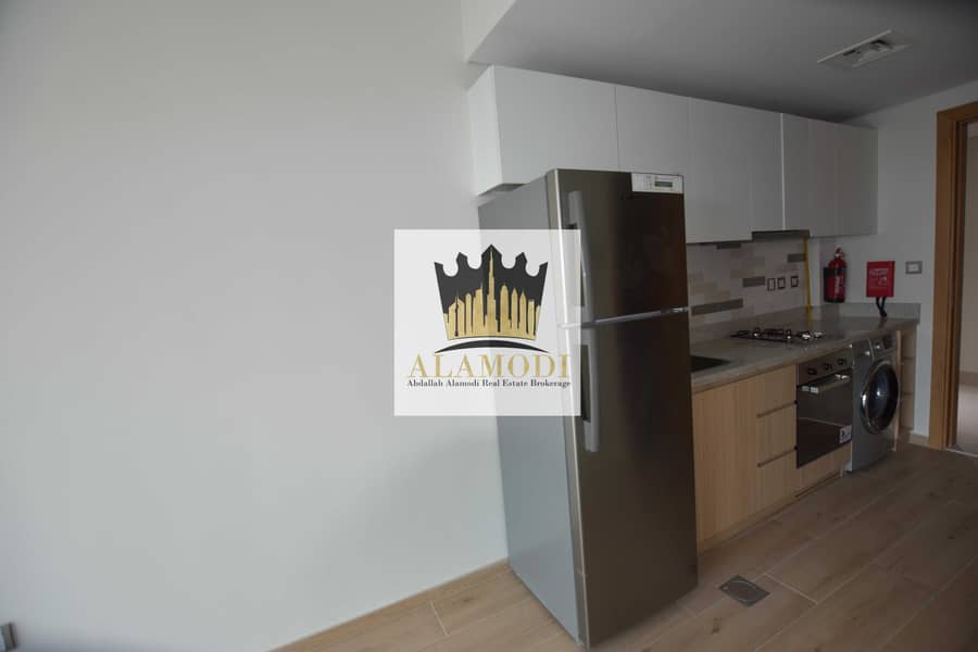 6 Kitchen Equipped  Studio ! Near in Metro!