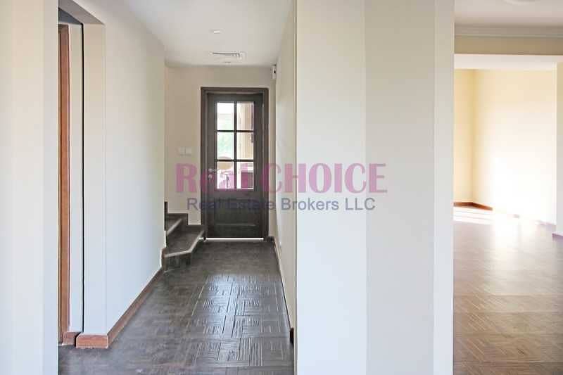 15 Well Maintained|Spacious 3BR Townhouse|Unfurnished