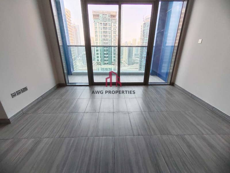 4 Brand New !Pets allowed ! lake  view ! 3 mins walk to metro! amazing facilities!