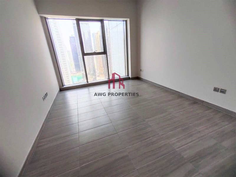 5 Brand New !Pets allowed ! lake  view ! 3 mins walk to metro! amazing facilities!