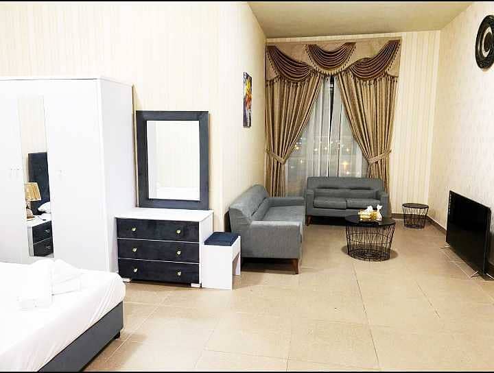 4500 including all bills ,Extra Large Fully Furnished Studio for rent in Business Bay