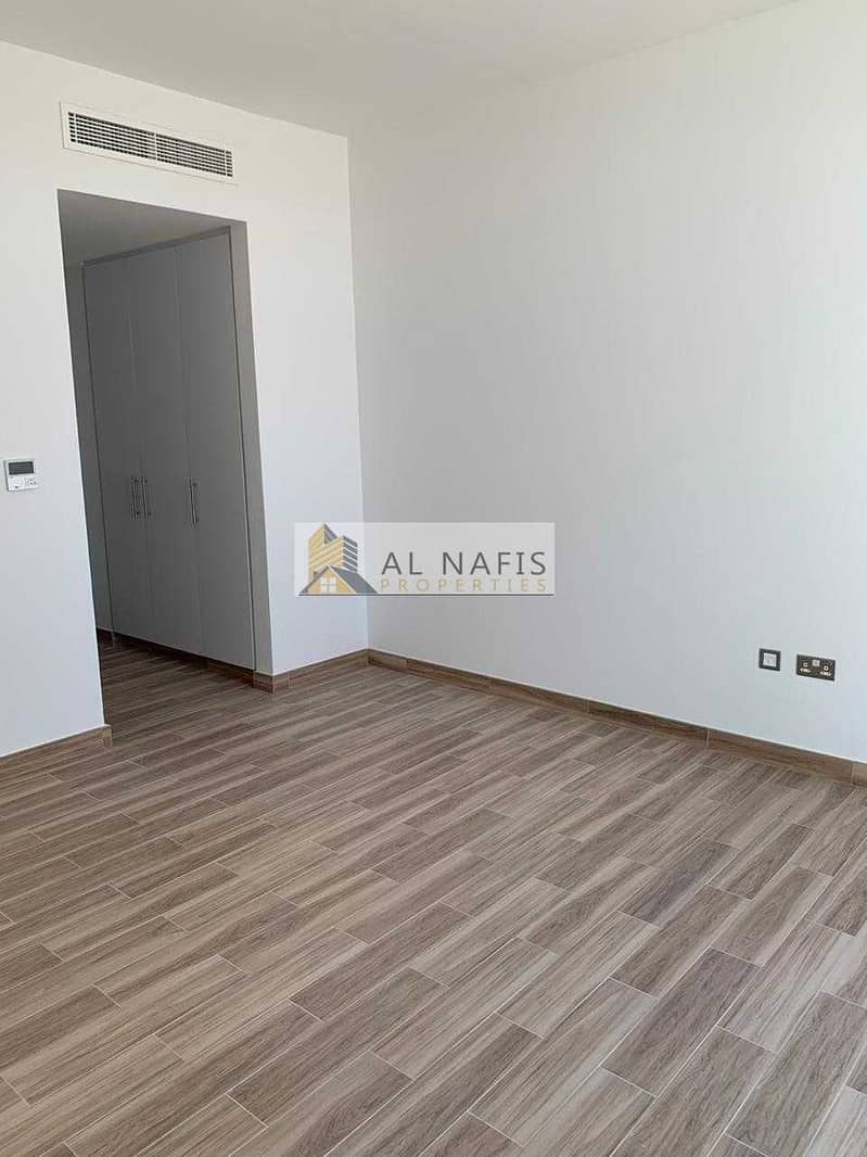6 2BR + Study Room| Near To Pool & Park