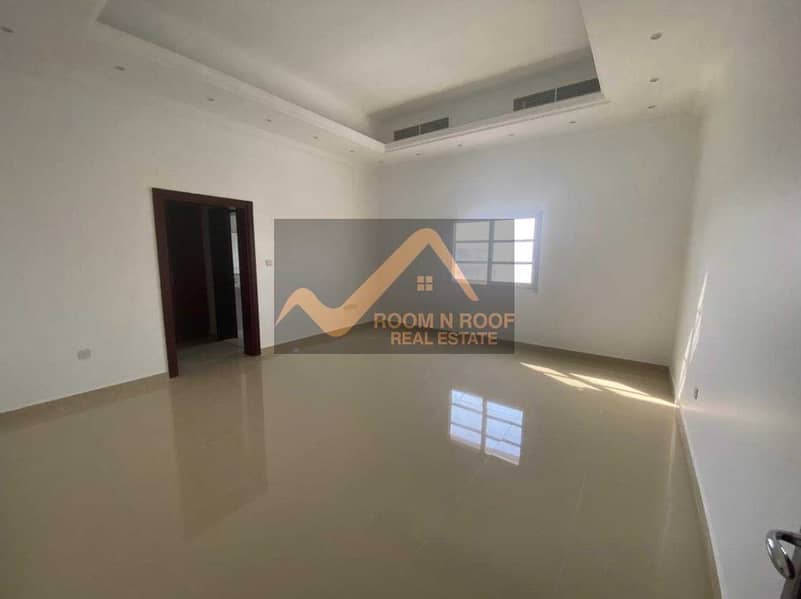 6 luxury Villa In Al Barsha  South 5 -Bed_Maids+Driver Rom For Rent