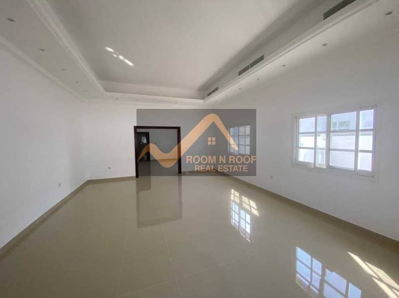 9 luxury Villa In Al Barsha  South 5 -Bed_Maids+Driver Rom For Rent