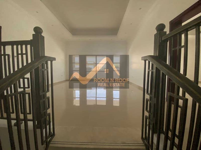 11 luxury Villa In Al Barsha  South 5 -Bed_Maids+Driver Rom For Rent