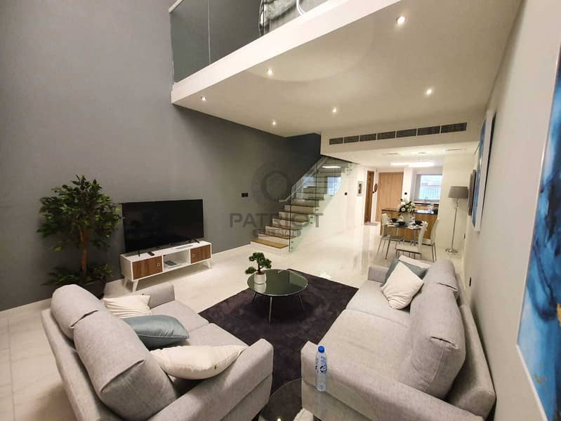PAY 1% EVERY MONTH | 17% DISCOUNT | LOFT 3 BEDROOM PLUS MAID | FUTURISTIC DESIGN TOWNHOUSE PAY 1% EVERY MONTH | 17% DISCOUNT | LOFT 3 BEDROOM PLUS MAID | FUTURISTIC DESIGN TOWNHOUSE