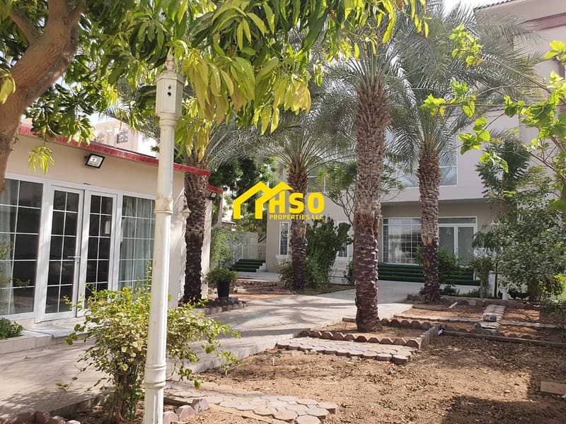 10 luxury villa for rent for independent investment in Baniyas at an attractive price of high quality on a main street