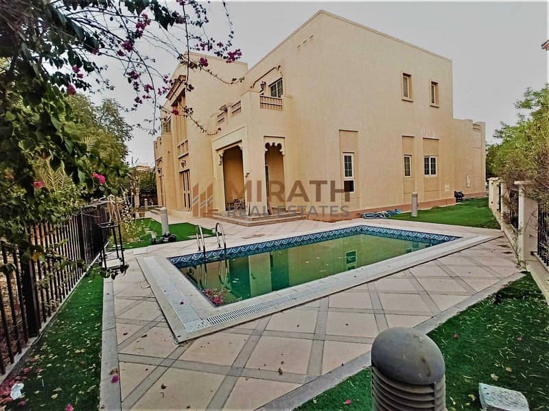 HOT DEAL |LAKE VIEW 4BED VILLA WITH POOL |BEAUTIFUL GARDEN HOT DEAL |LAKE VIEW 4BED VILLA WITH POOL |BEAUTIFUL GARDEN