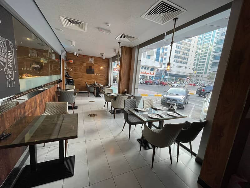 Hot Deal! Cozy  Restaurant Shop For Sale | In  Al Khalidya
