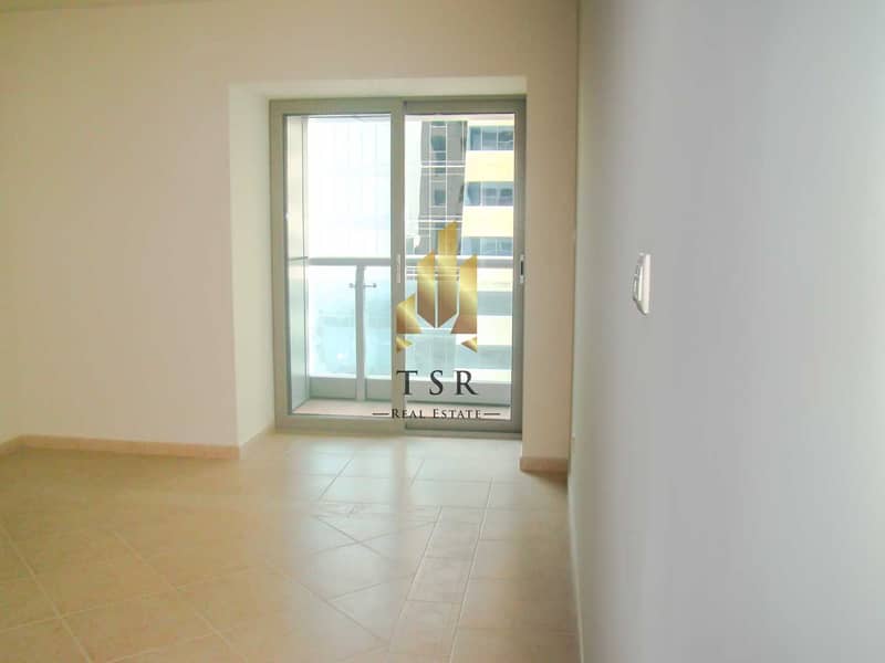 8 Well Maintained | Sea View | Bright Apt