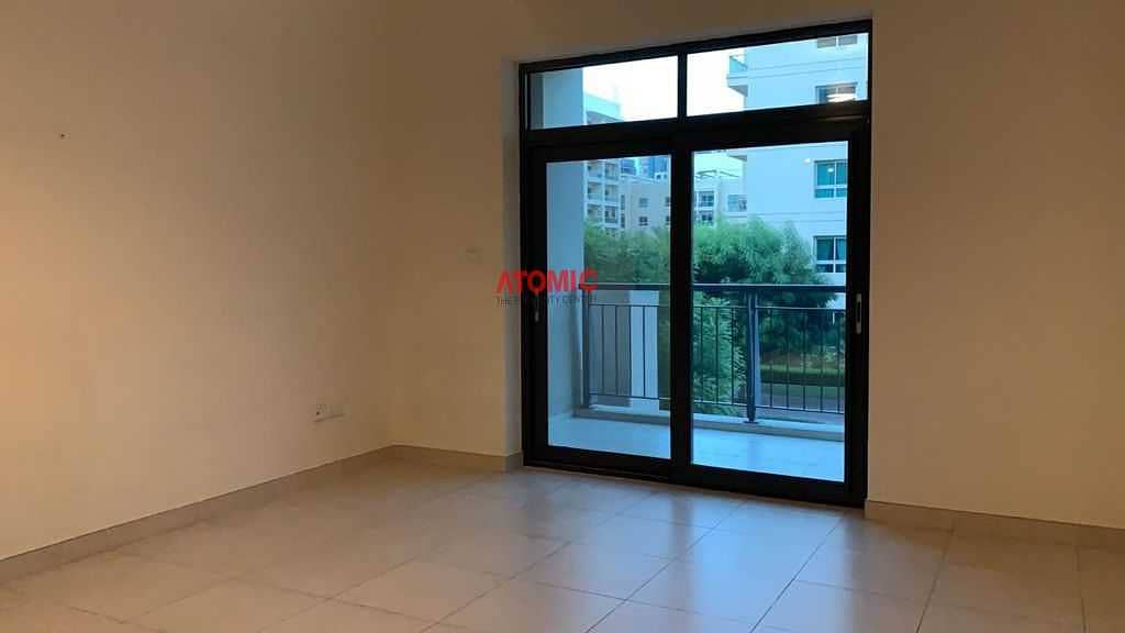 2 UPGRADED UNIT || LINKS WEST TOWER || HIGH FLOOR