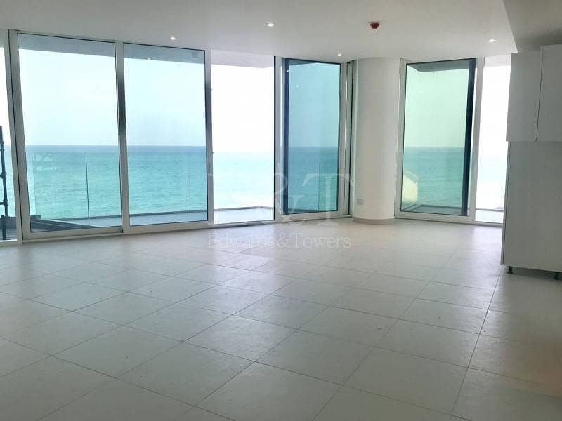 Luxurious 2BR Apet. with sea view Balcony
