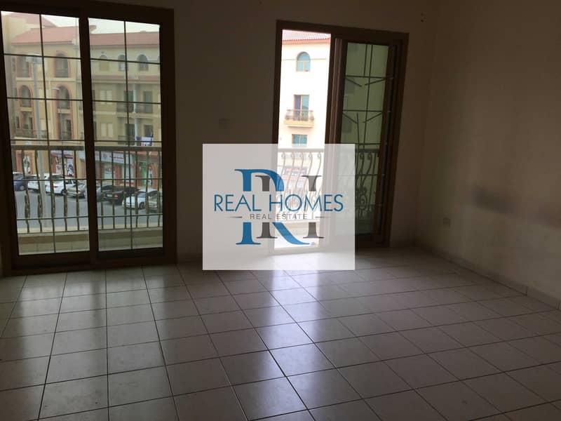 6 Specious 1 Bedroom with Balcony ! Ideal location