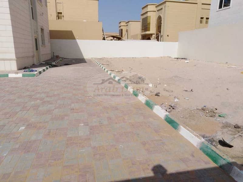 13 Special Offer / Villa for sale / I n Abu Dhabi / Mohammed Bin Zayed City/ 6 Bed Rooms/ Garden / Good Location