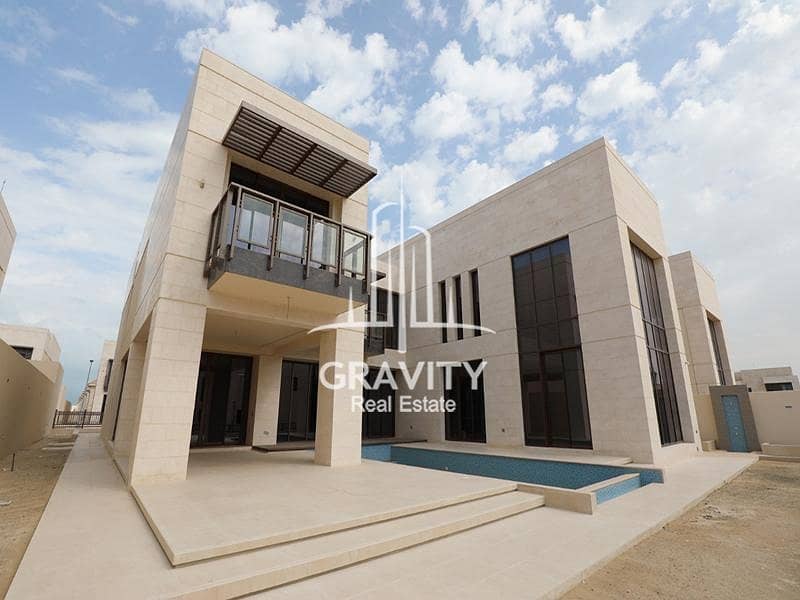12 Direct on the Beach 6 Bedroom Villa in Hidd Al Saadiyat