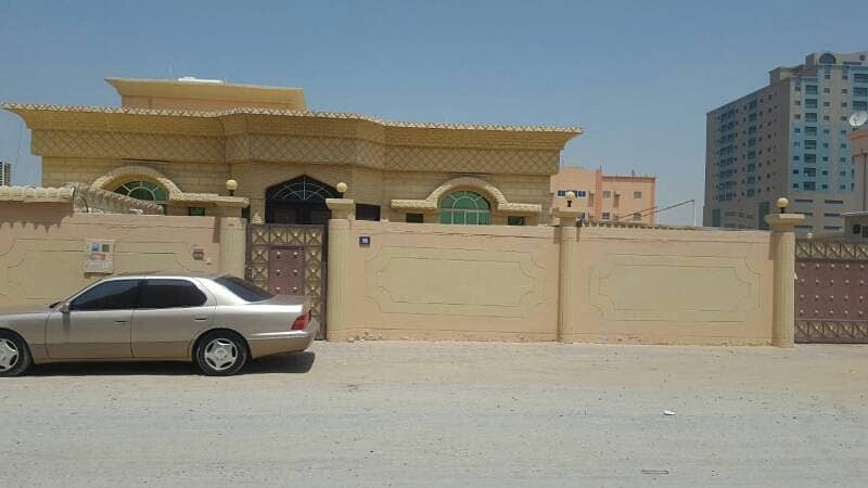 Villa for rent Ajman area Zahra second piece of Tuniss Street very excellent place