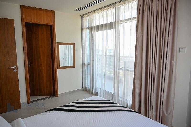 20 Luxurious 1 BR furnished with balcony  I Canal View
