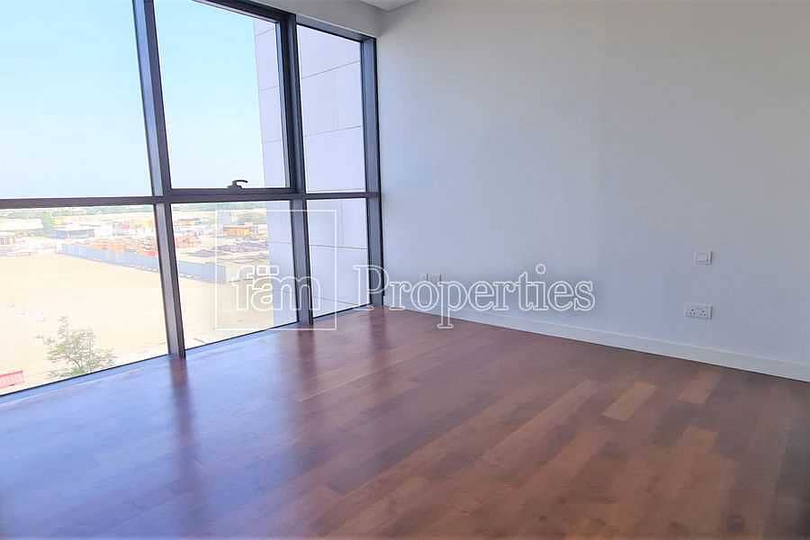 28 Spacious and Bright Apartment Ready for Move in