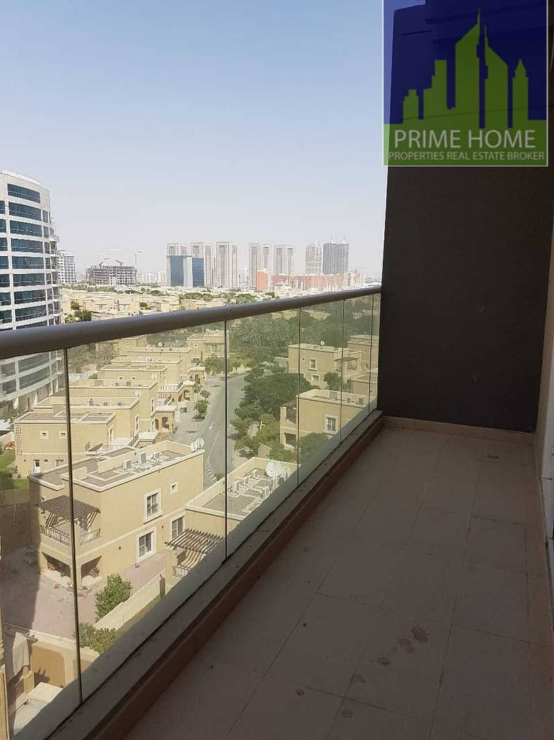 AMN- SPACIOUS 1 BEDROOM APARTMENT WITH BALCONY FOR RENT