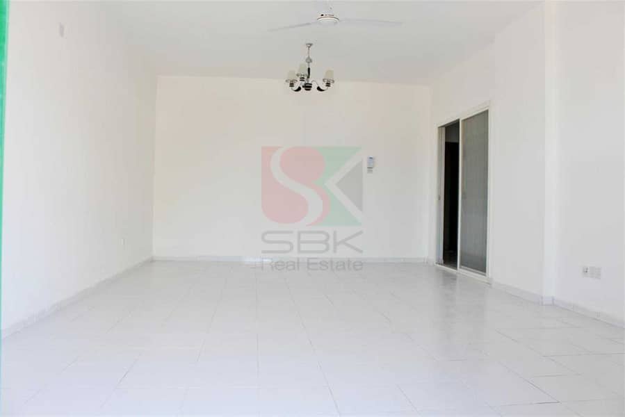 7 Huge Size 3 BHK for family  Close to ADCB Metro Station