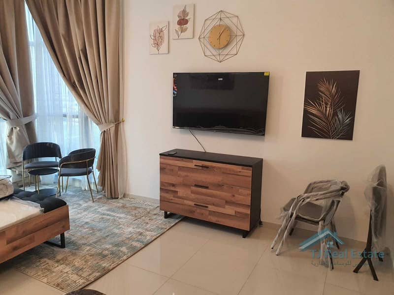 6 PARK VIEW | NEW LUXURY FURNISHED | PAY MONTHY  | BIG BALCONY