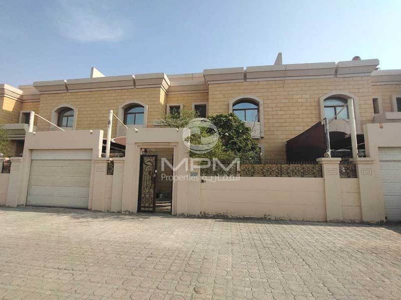 Compound Villa | Parking | Balcony & Terrace Compound Villa | Parking | Balcony & Terrace