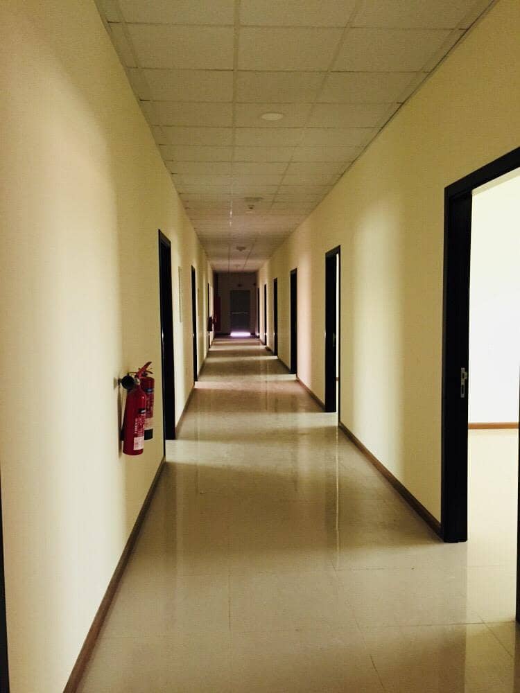 4 CORRIDOOR